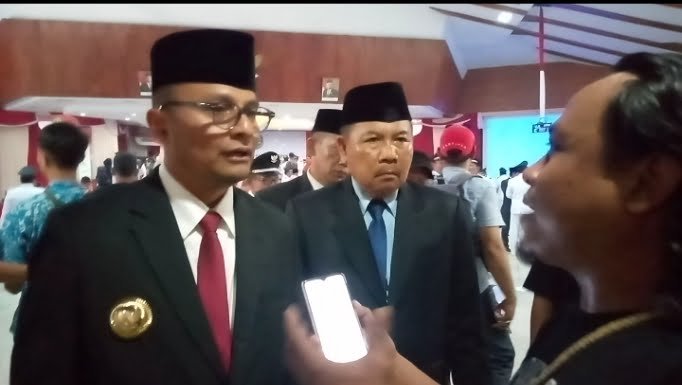 Pj Bupati Subang : Kepala Desa Dalam Menjalankan Tugas Jangan Mau Dipengaruhi Oleh Keluarganya Yang Jadi LSM1